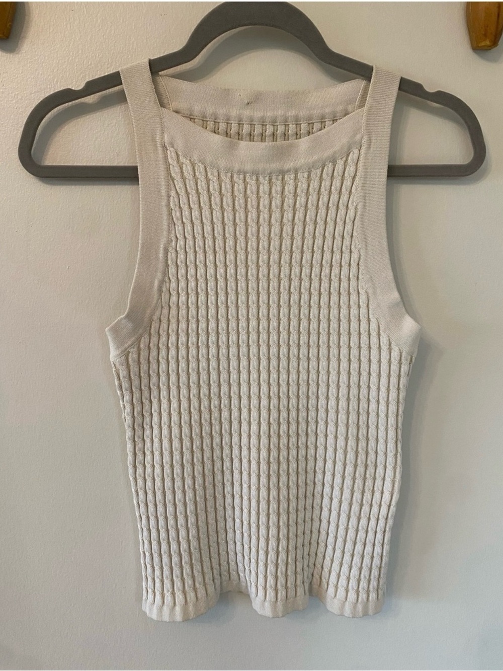 Commense Cream Cable-Knit Ribbed Tank Top - Picture 2 of 6
